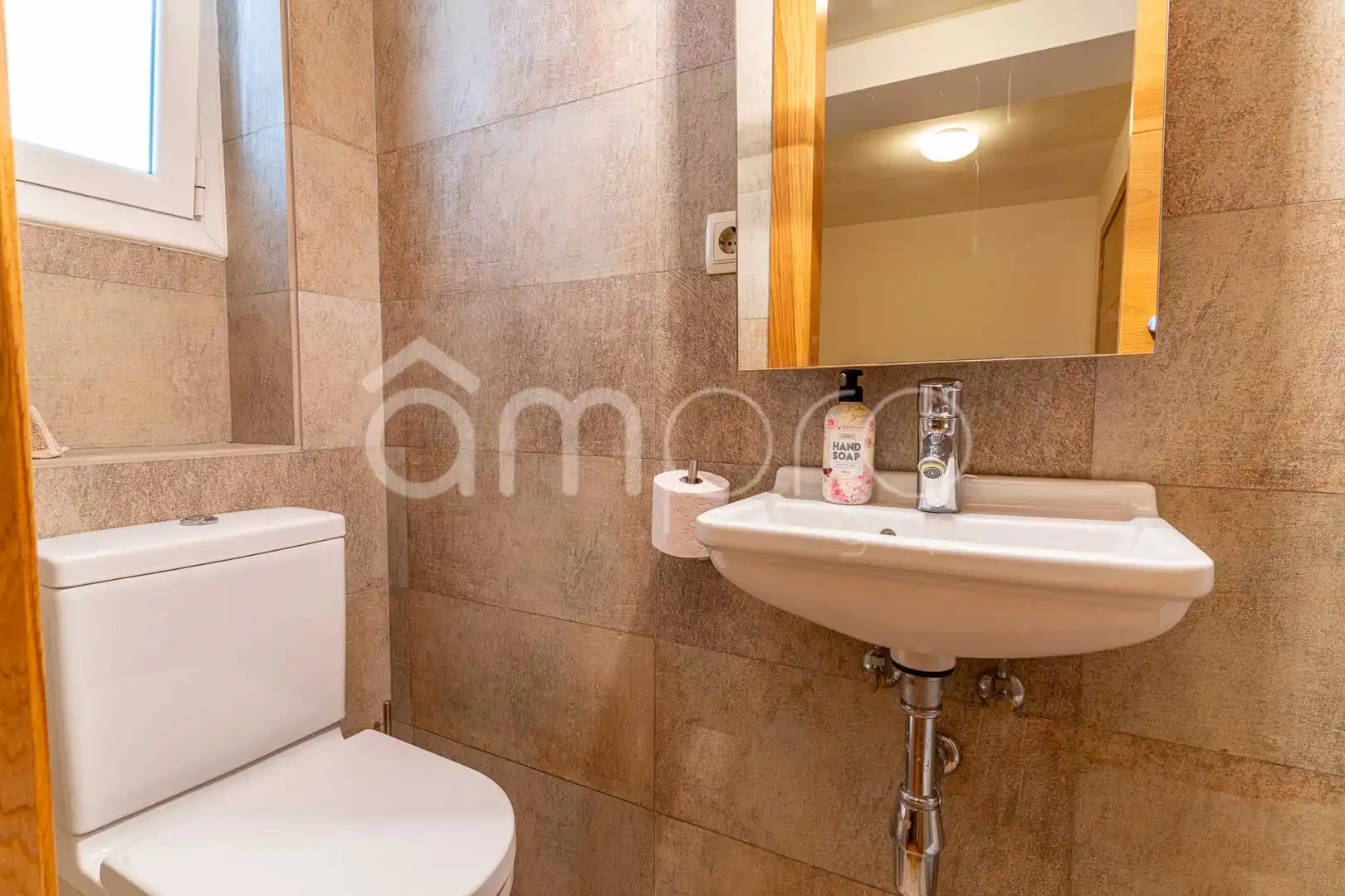 Baño de Piso de alquiler en Tarragona con Calefacción, Terraza y Trastero