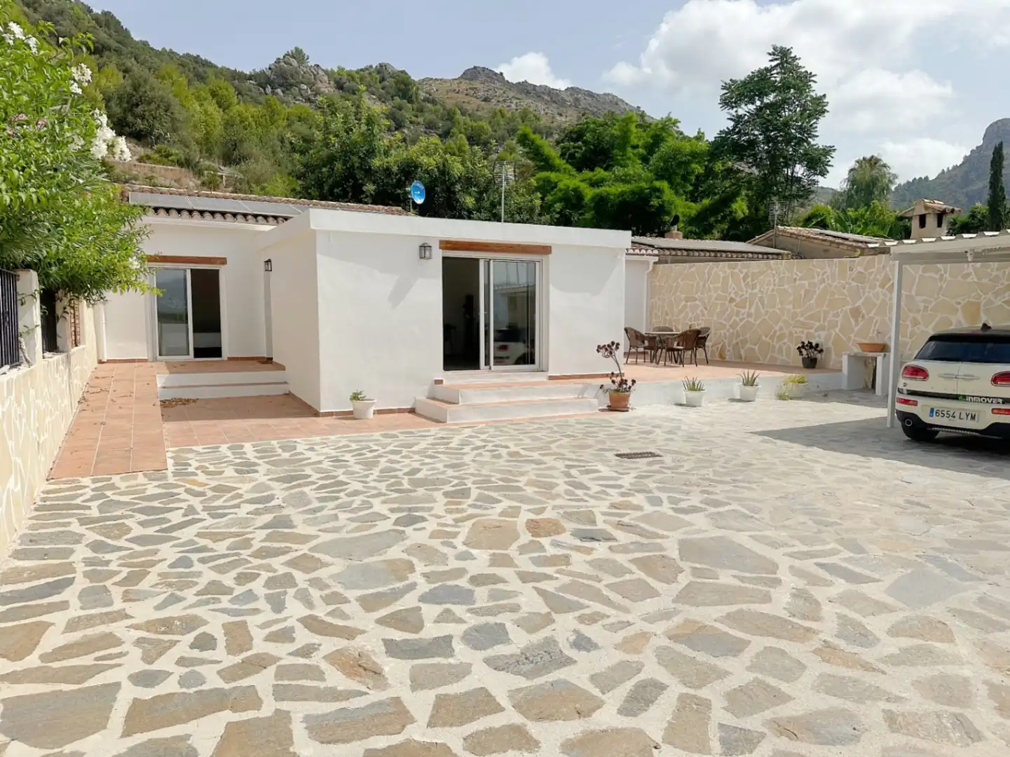Vista exterior de Finca rústica en venda en El Ràfol d'Almúnia amb Aire condicionat, Calefacció i Terrassa