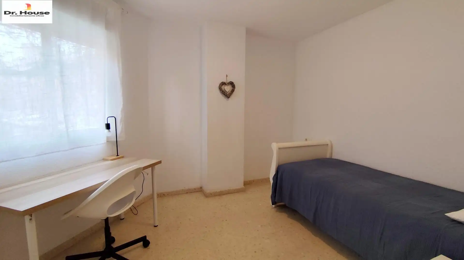 Schlafzimmer von Wohnung zur Miete in Málaga mit Terrasse, Möbliert und Ofen