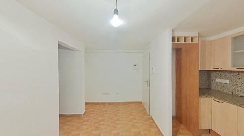 Foto 4 de Piso en venta en Horta, Barcelona