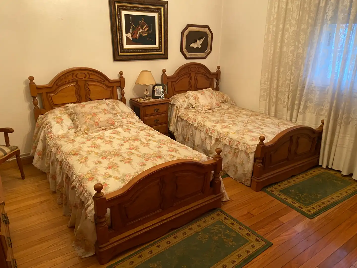 Dormitori de Casa o xalet en venda en A Pobra do Caramiñal amb Calefacció, Jardí privat i Parquet