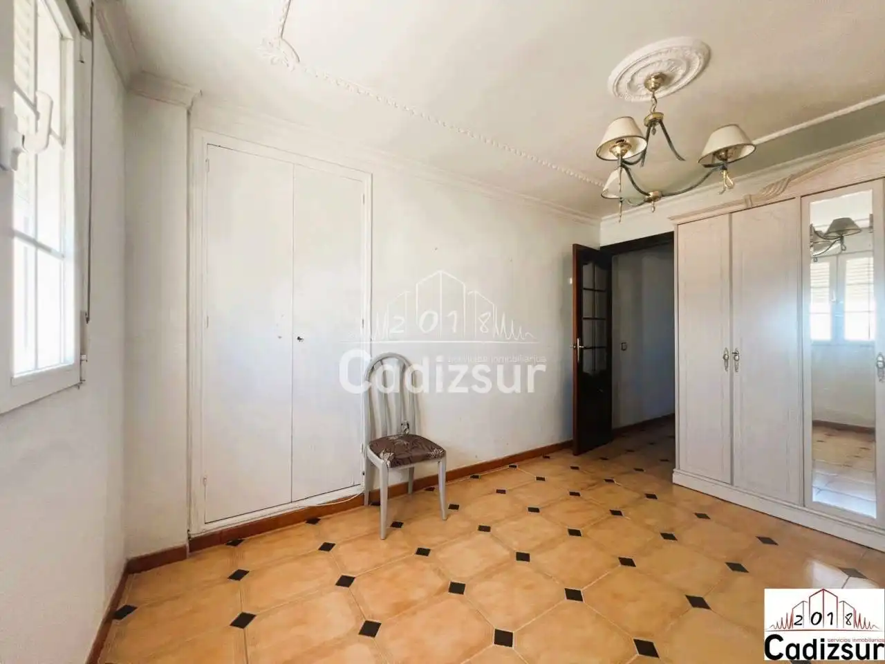 Habitación de Piso en venta en Cádiz con Terraza
