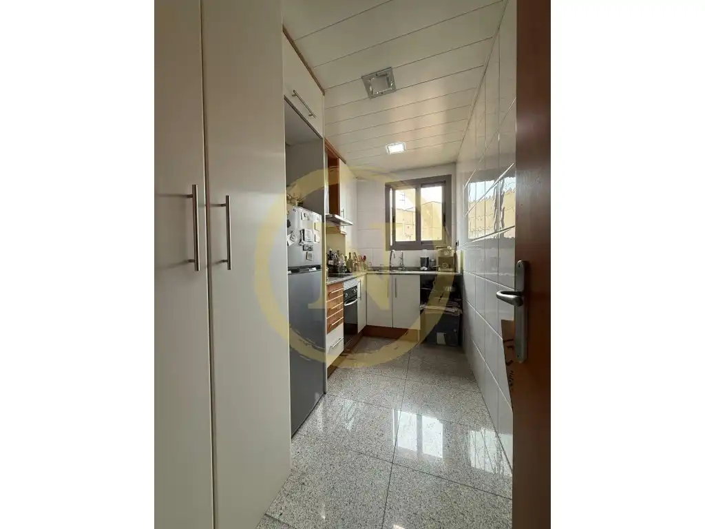Kitchen of Attic for sale in Barcelona  with Air Conditioner