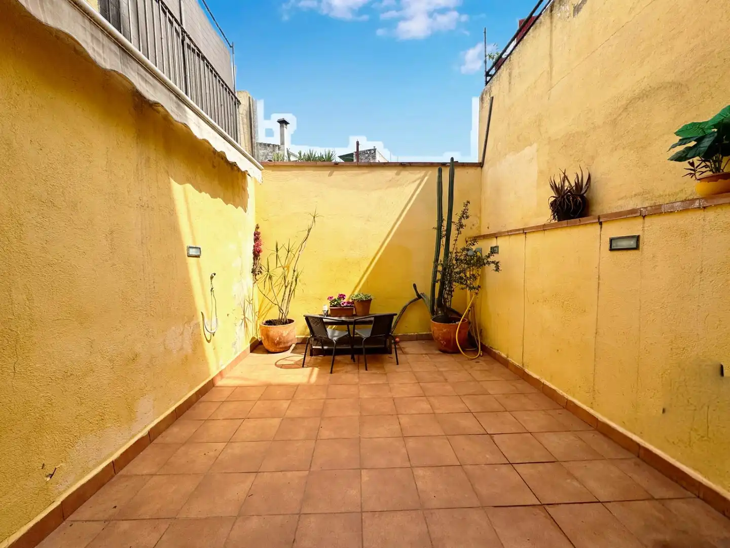 Terrassa de Casa adosada en venda en Vilanova i la Geltrú amb Aire condicionat, Terrassa i Balcó