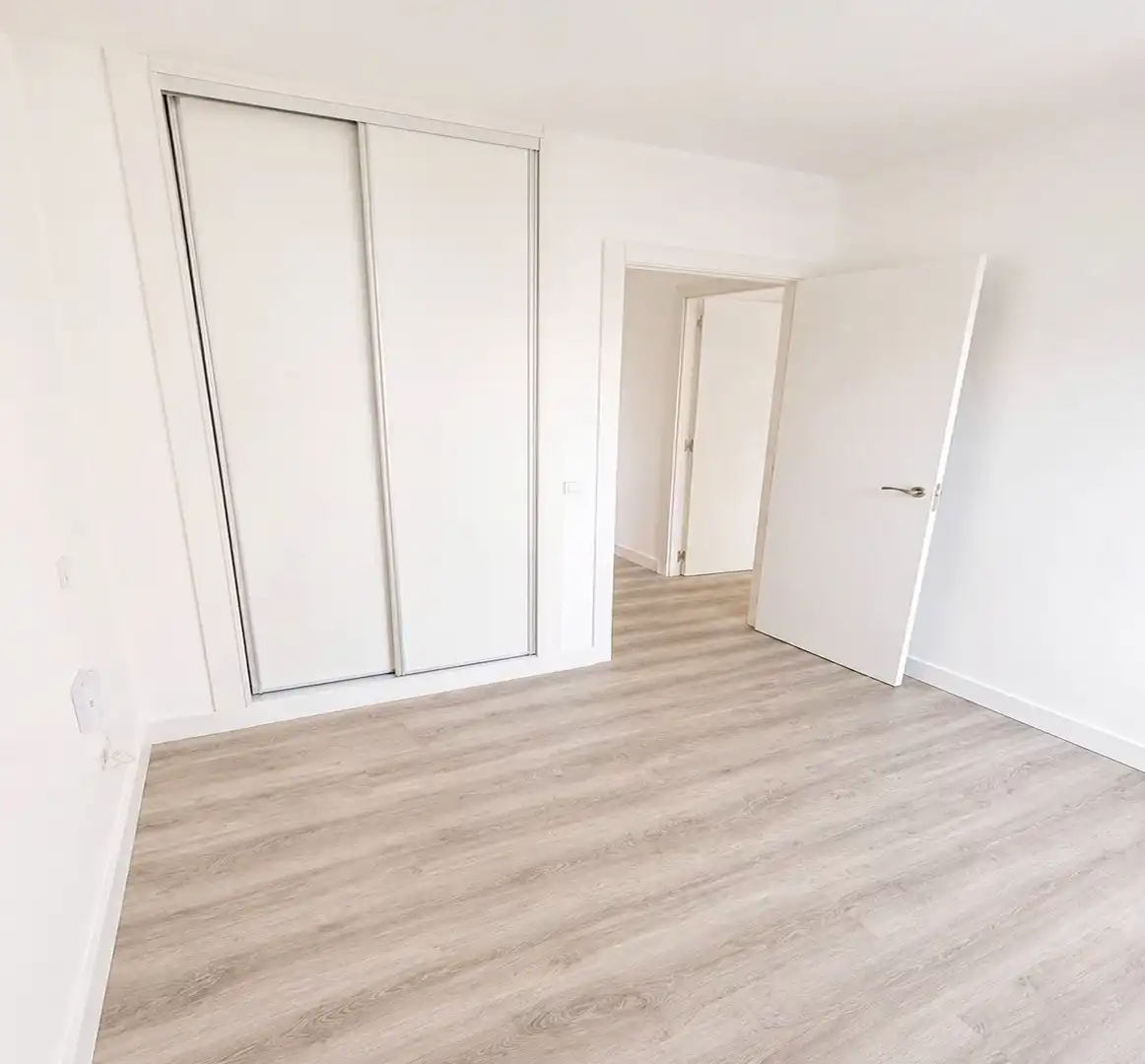 Schlafzimmer von Wohnung zum Verkauf in Valdemoro mit Terrasse und Balkon