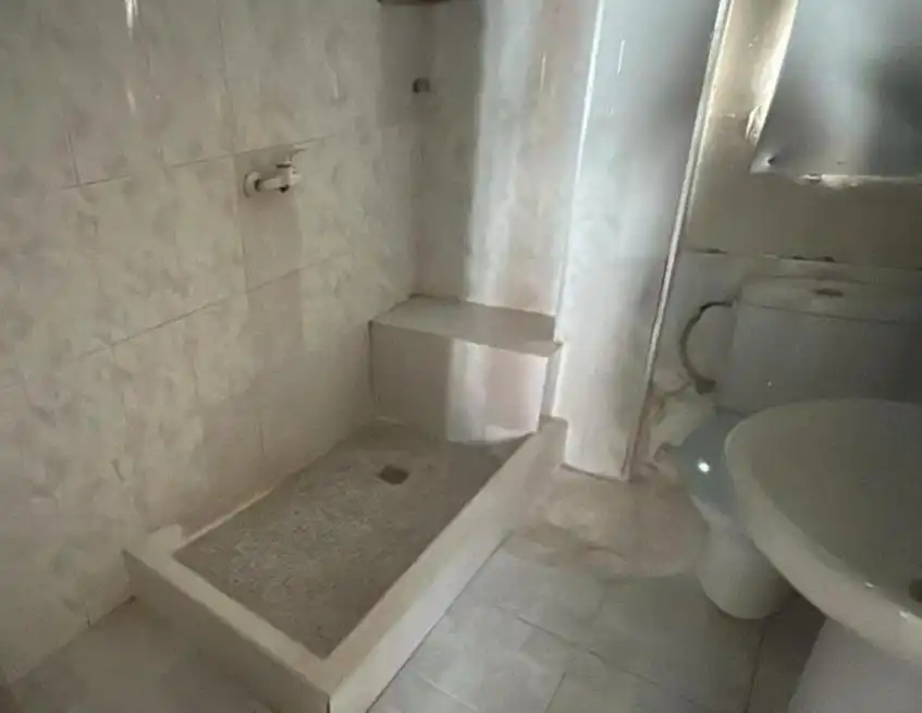 Baño de Piso en venta en Los Palacios y Villafranca