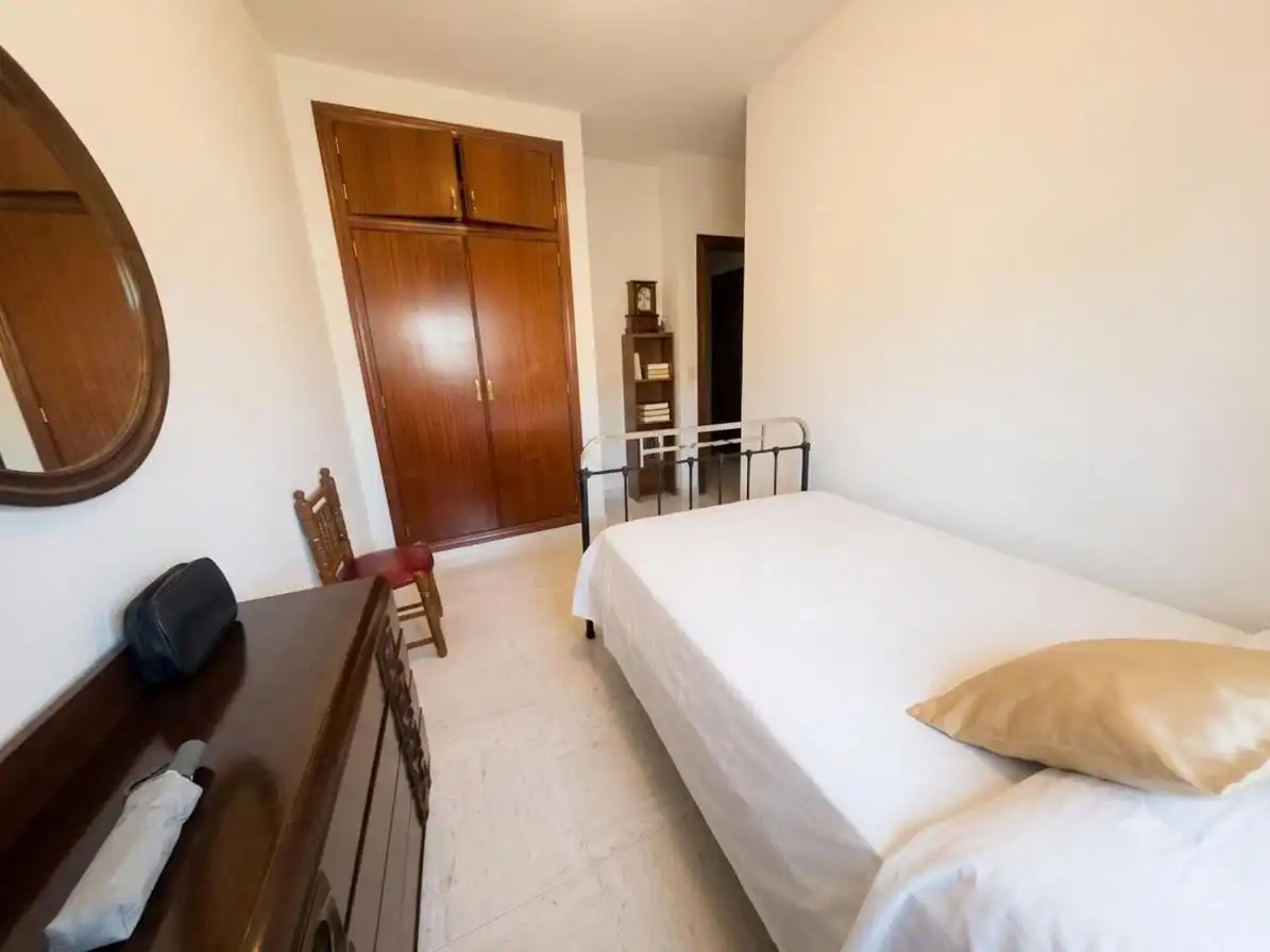 Habitación de Casa o chalet en venta en Valdeobispo