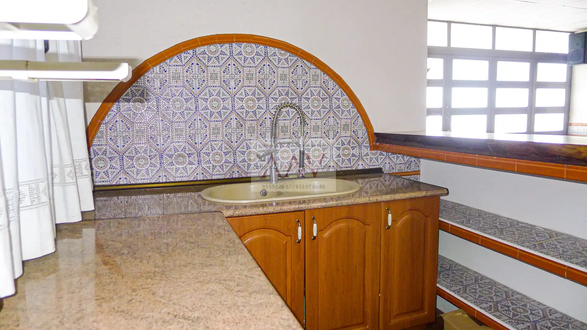 Cocina de Casa o chalet en venta en Cerdanyola del Vallès con Calefacción, Jardín privado y Terraza