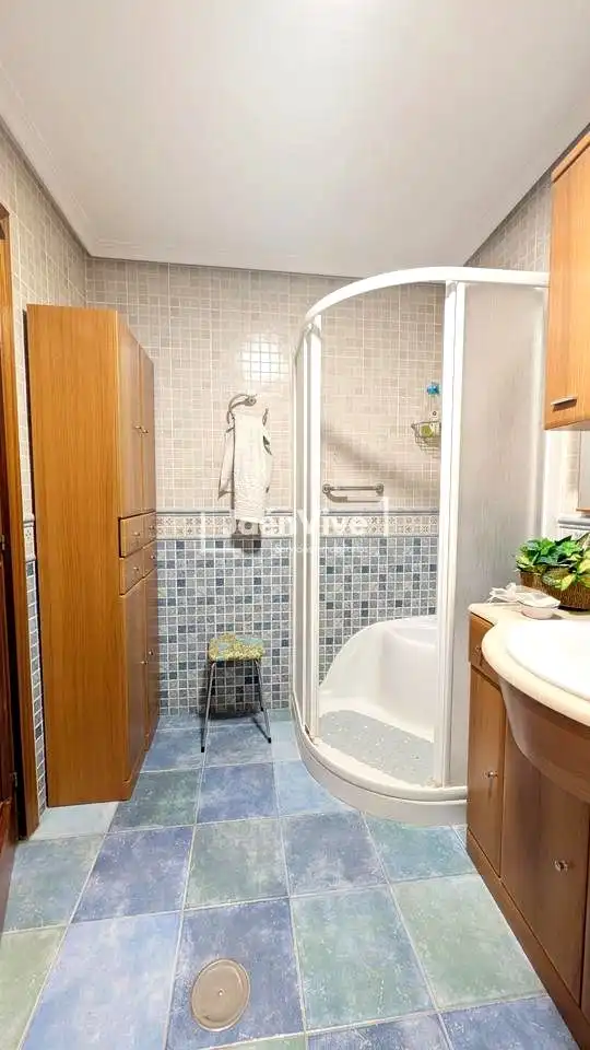 Baño de Piso en venta en Jaén con Aire acondicionado, Calefacción y Trastero