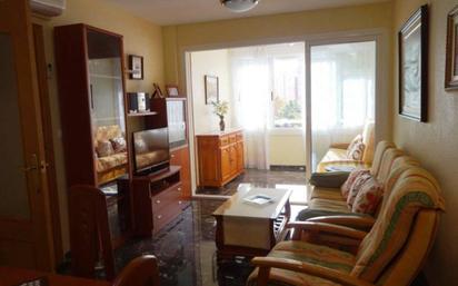 Living room of Flat for sale in Benidorm  with Air Conditioner, Terrace and Swimming Pool
