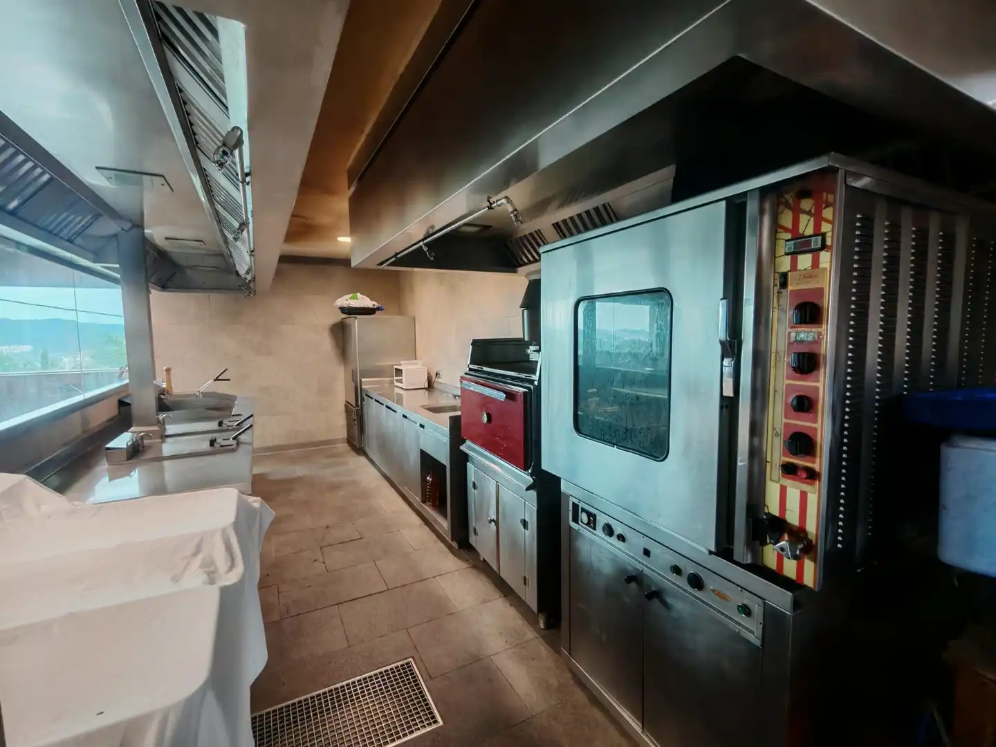 Cocina de Casa o chalet para compartir en Montcada i Reixac con Aire acondicionado, Calefacción y Amueblado