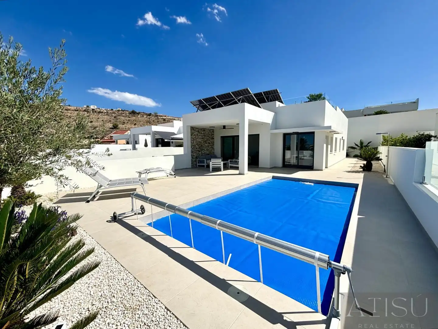 Chalet con piscina en venta en Ciudad Quesada