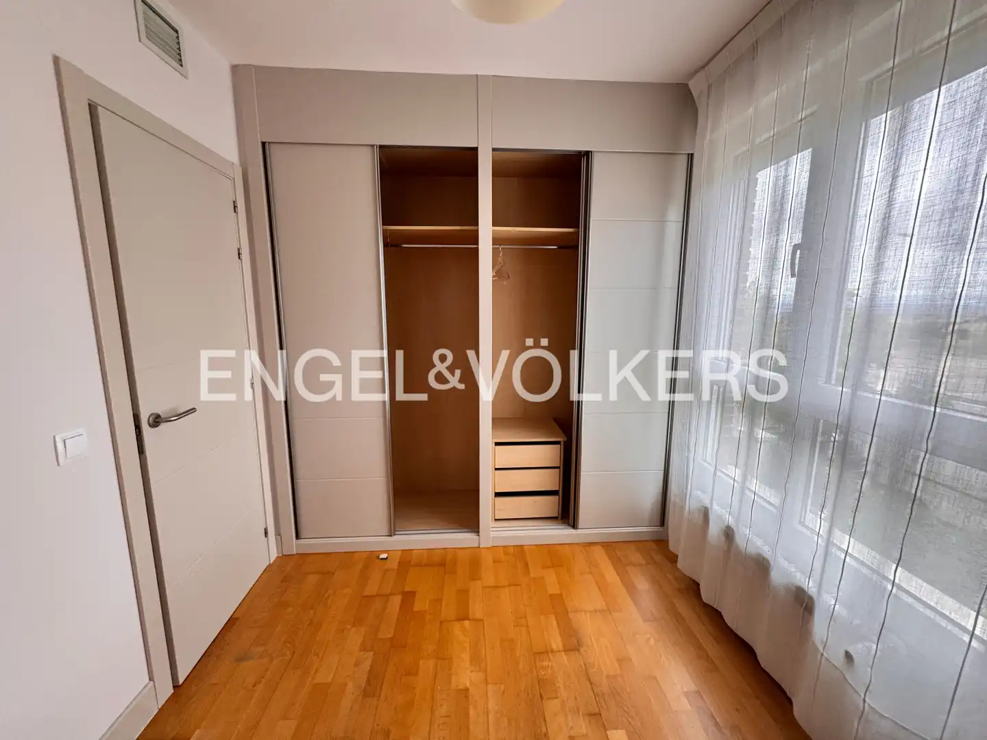 Bedroom of Flat for rent in Majadahonda  with Air Conditioner, Heating and Private garden