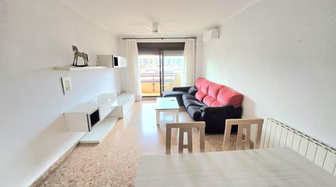 Foto 4 de Piso en venta en  Maestrat, Avenida de Abril - 9 de Octubre, Sagunto / Sagunt