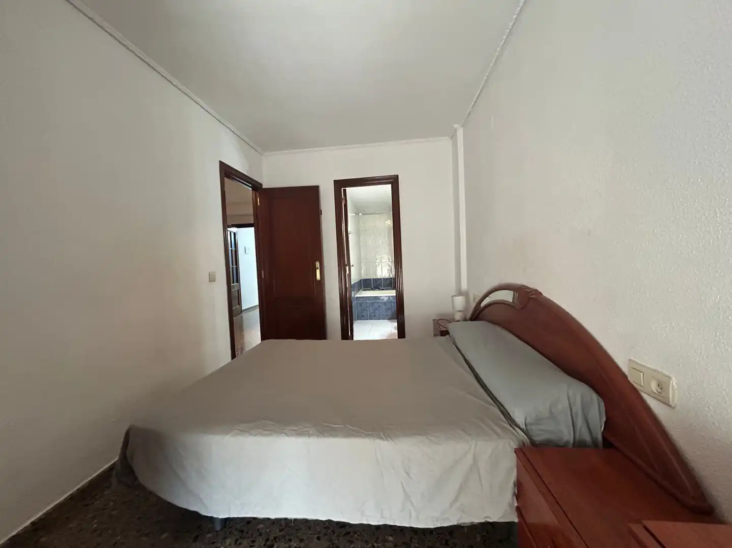 Habitación de Piso de alquiler en Aldaia con Aire acondicionado, Terraza y Amueblado
