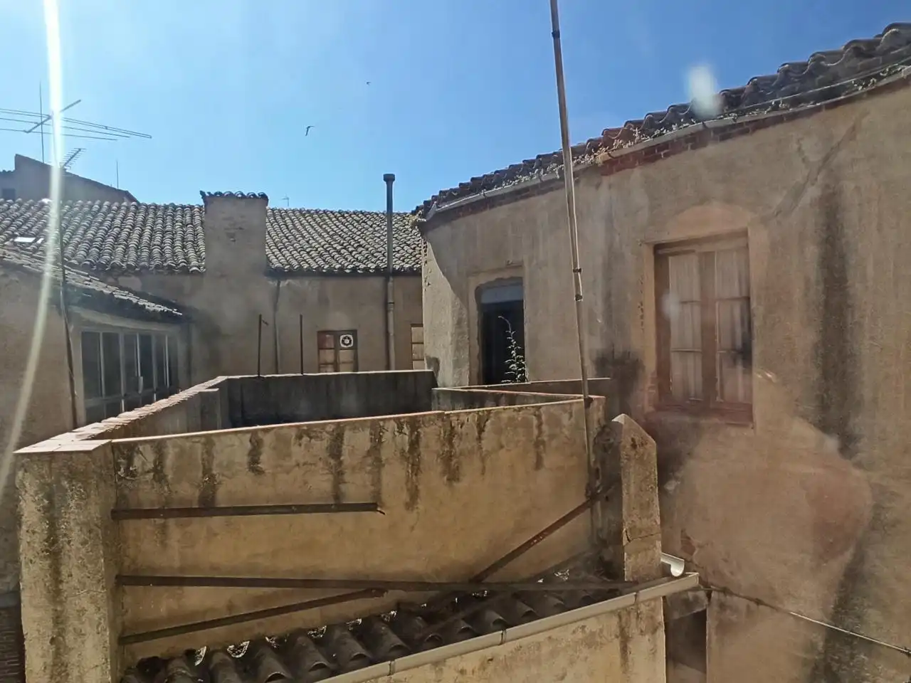Vista exterior de Edificio en venta en Ávila