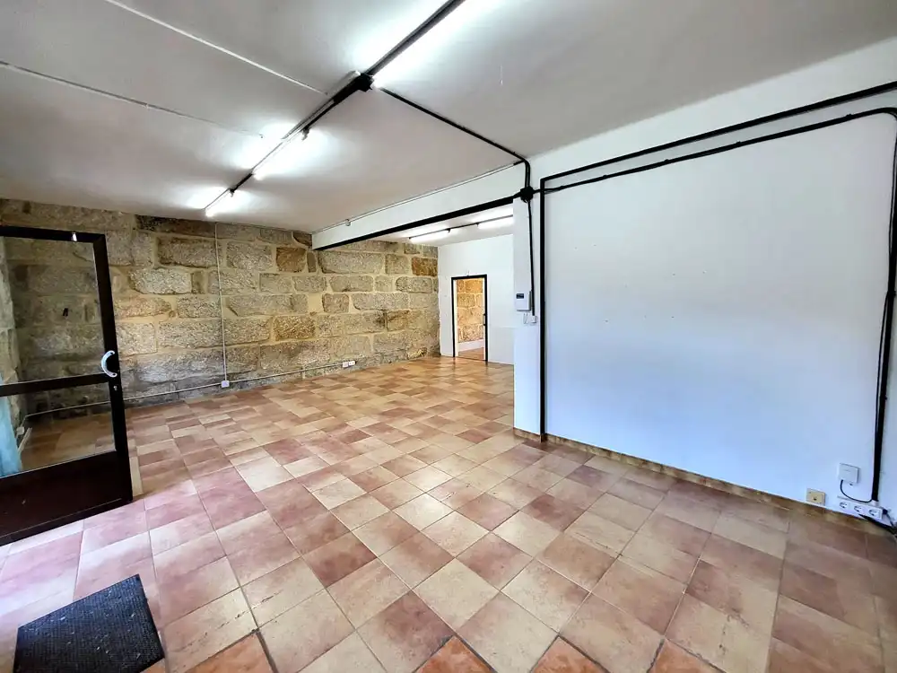 Local comercial en alquiler en Rúa de Roade 68, imagen 4