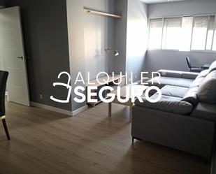 Bedroom of Flat to rent in  Sevilla Capital  with Air Conditioner and Furnished