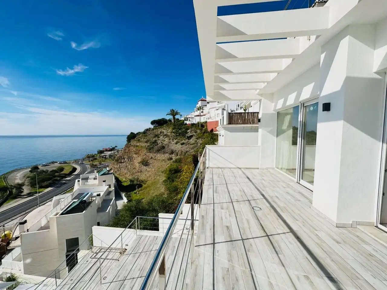 Terrassa de Casa o xalet en venda en Nerja amb Aire condicionat, Jardí privat i Traster