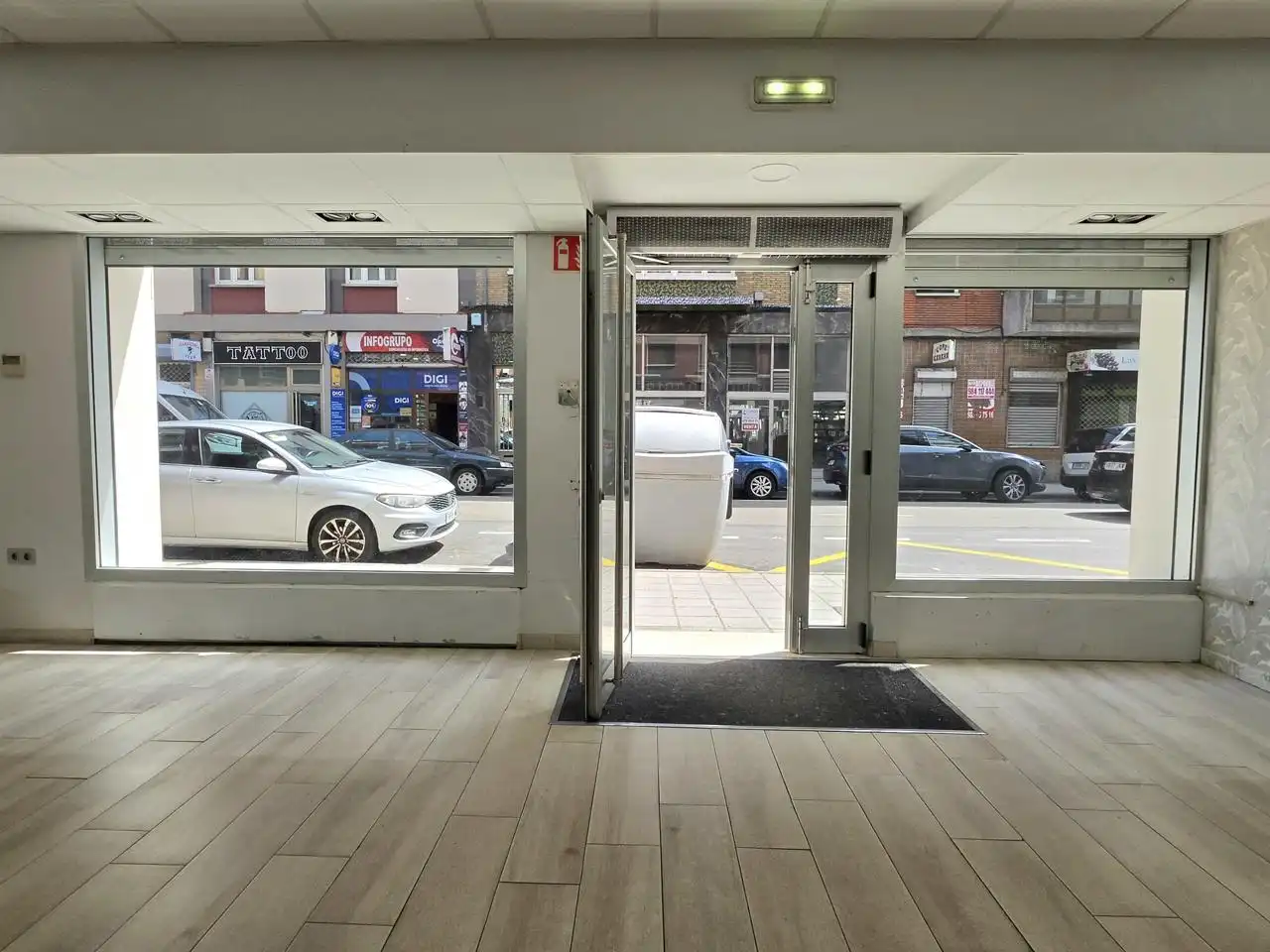 Business premises for sale in Carreño Miranda 52, imagen 19