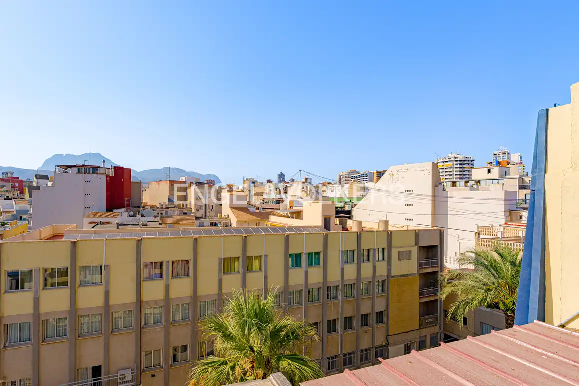 Vista exterior de Pis en venda en Benidorm amb Terrassa