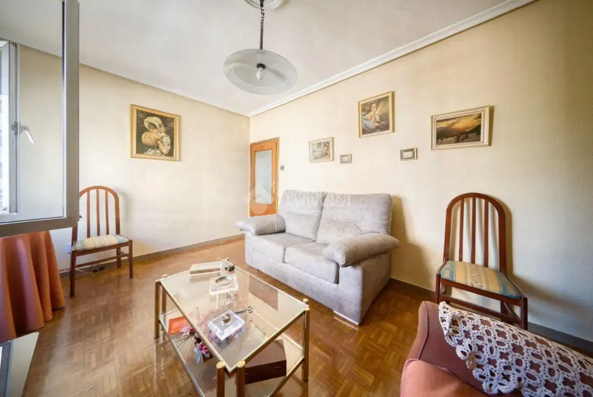 Sala d'estar de Pis en venda en Hospital 
