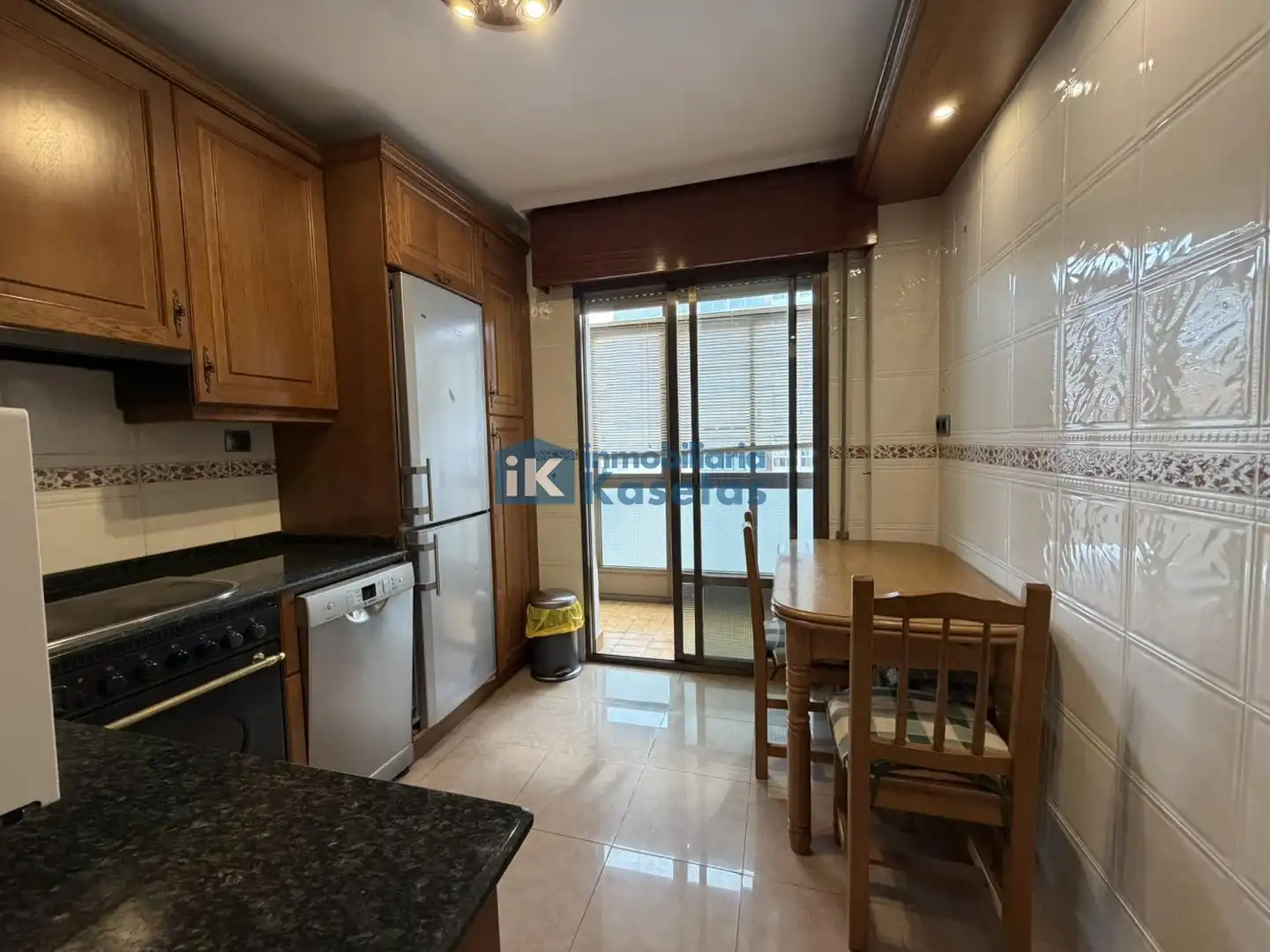 Cocina de Piso en venta en Basauri  con Calefacción y Terraza
