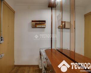 Bedroom of Flat for sale in  Barcelona Capital  with Heating, Parquet flooring and Furnished