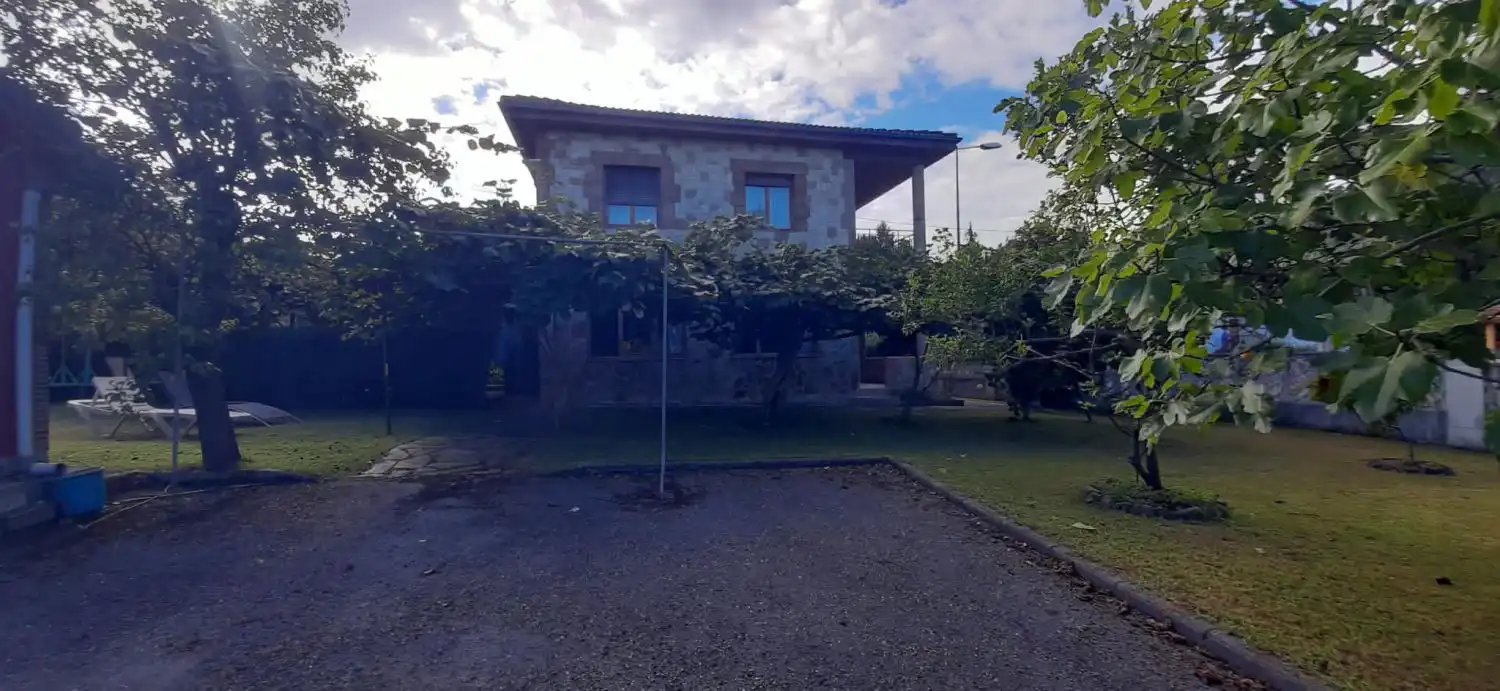 Exterior view of Houses for sale in Argoños   with Heating, Terrace and Furnished