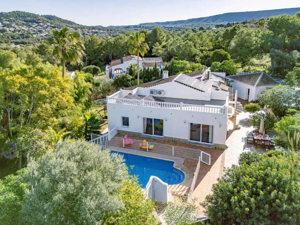 Vista exterior de Casa o chalet en venta en Jávea / Xàbia con Aire acondicionado, Jardín privado y Terraza