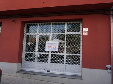 Local comercial de lloguer a Melide