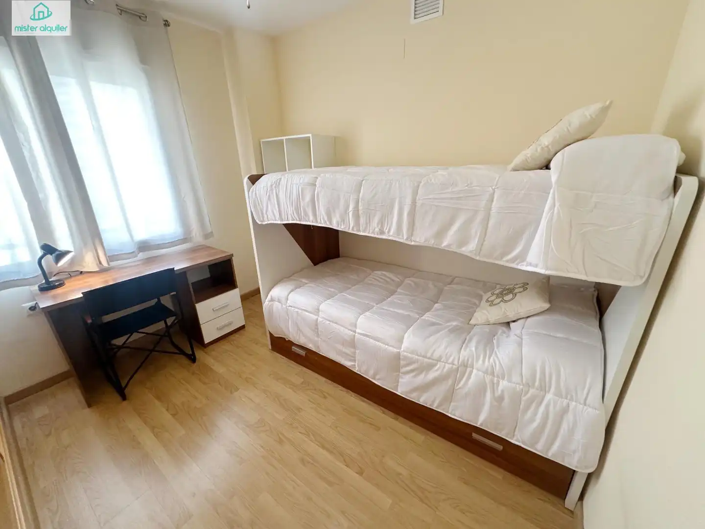 Bedroom of Apartments for rent in El Campello  with Air Conditioner, Heating and Private garden