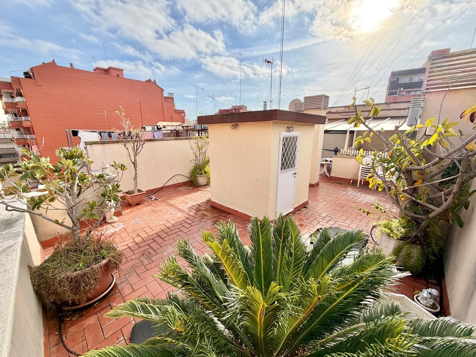 Terrassa de Dúplex en venda en L'Hospitalet de Llobregat amb Calefacció, Terrassa i Balcó