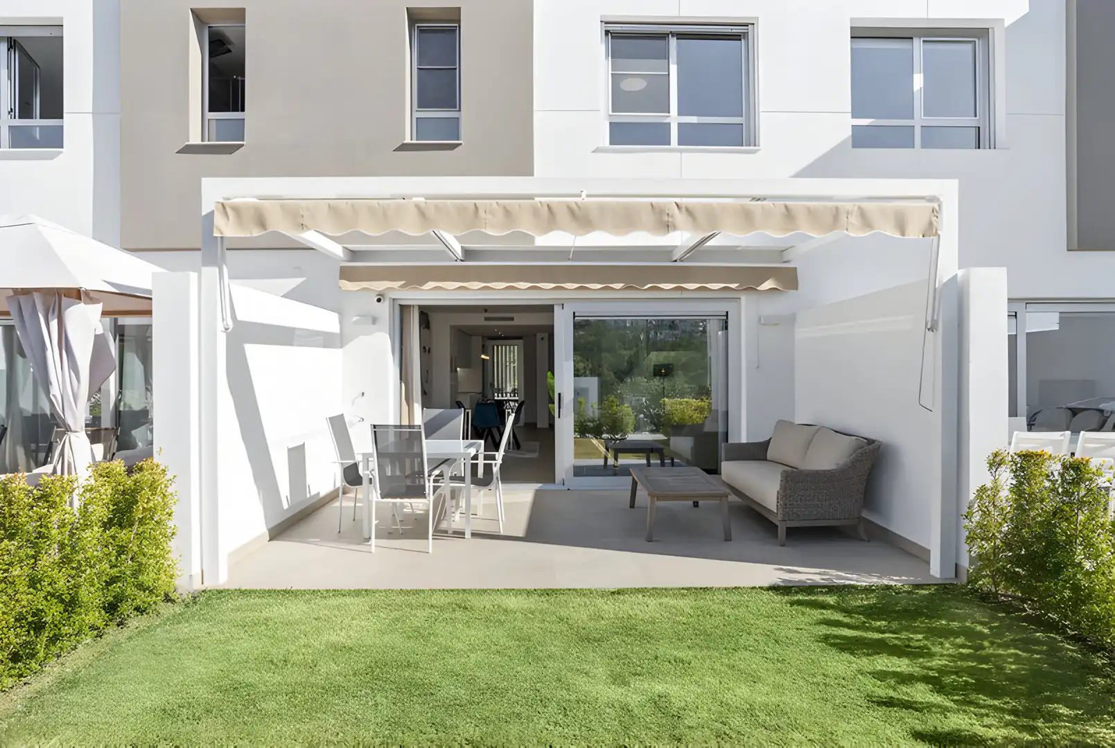 Casa a schiera con piscina in vendita a Estepona Pueblo, imagen 9