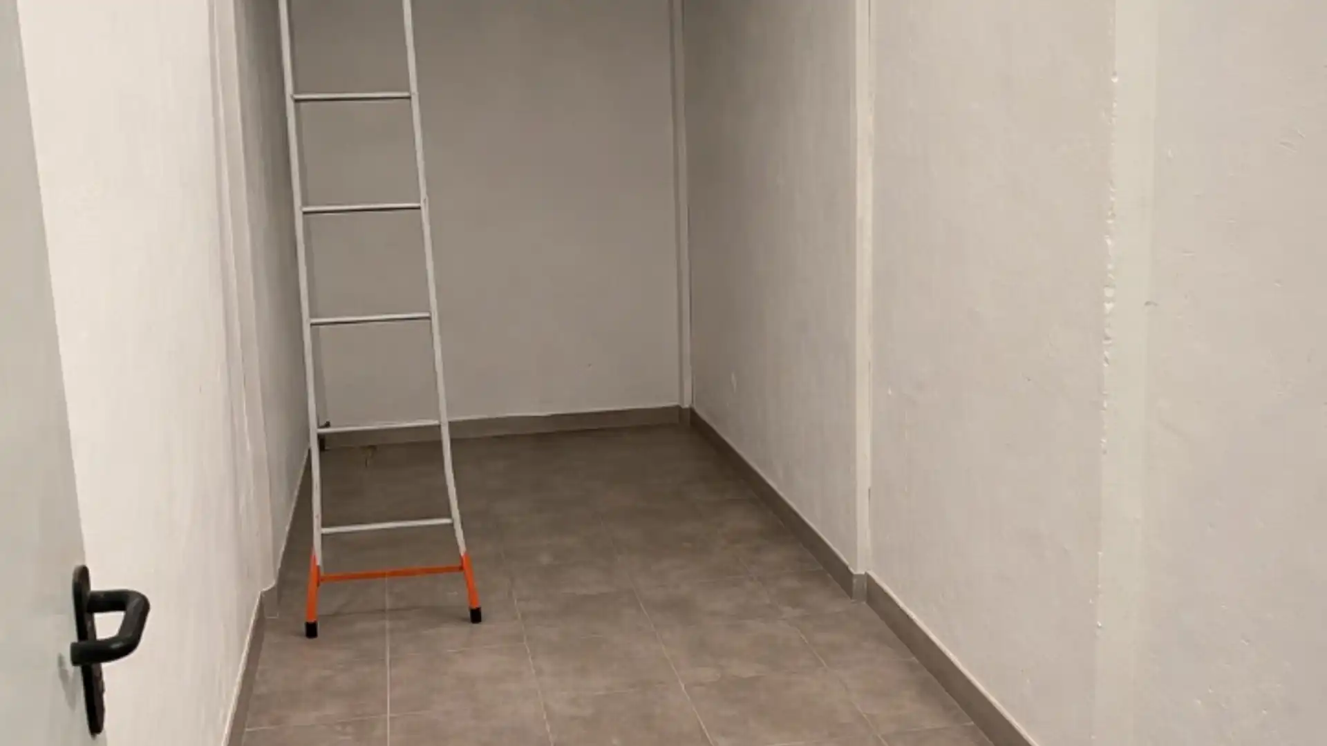 Storage room for rent in Donostia - San Sebastián 