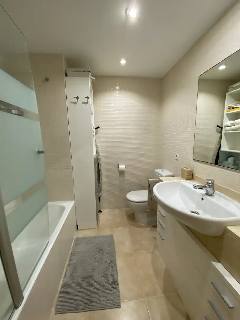 Bany de Apartament de lloguer en Llucmajor amb Aire condicionat, Calefacció i Jardí privat