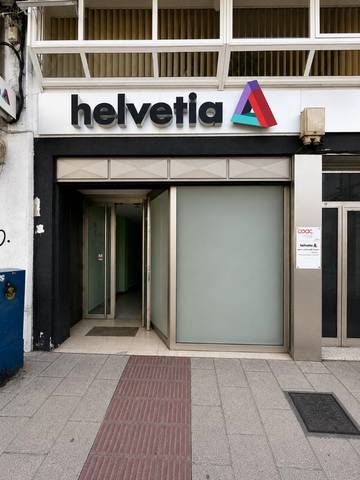 Local comercial en Alquiler en Avenida da Coruña, 90 en Paradai