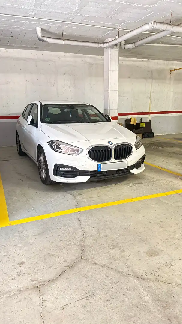 Parking de Piso en venta en Vélez-Málaga con Aire acondicionado, Terraza y Amueblado