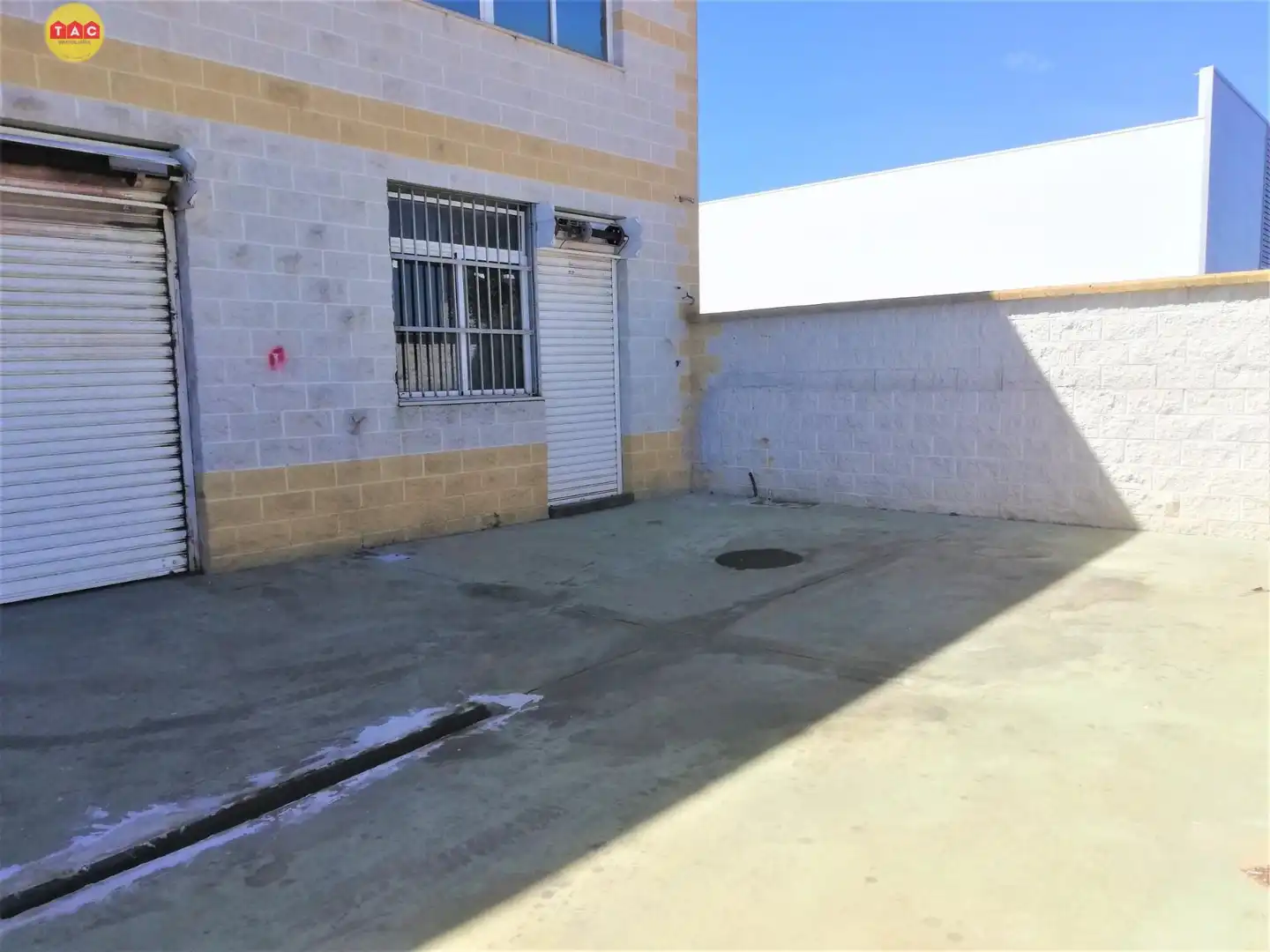Industrial building for sale in Lepe, imagen 2
