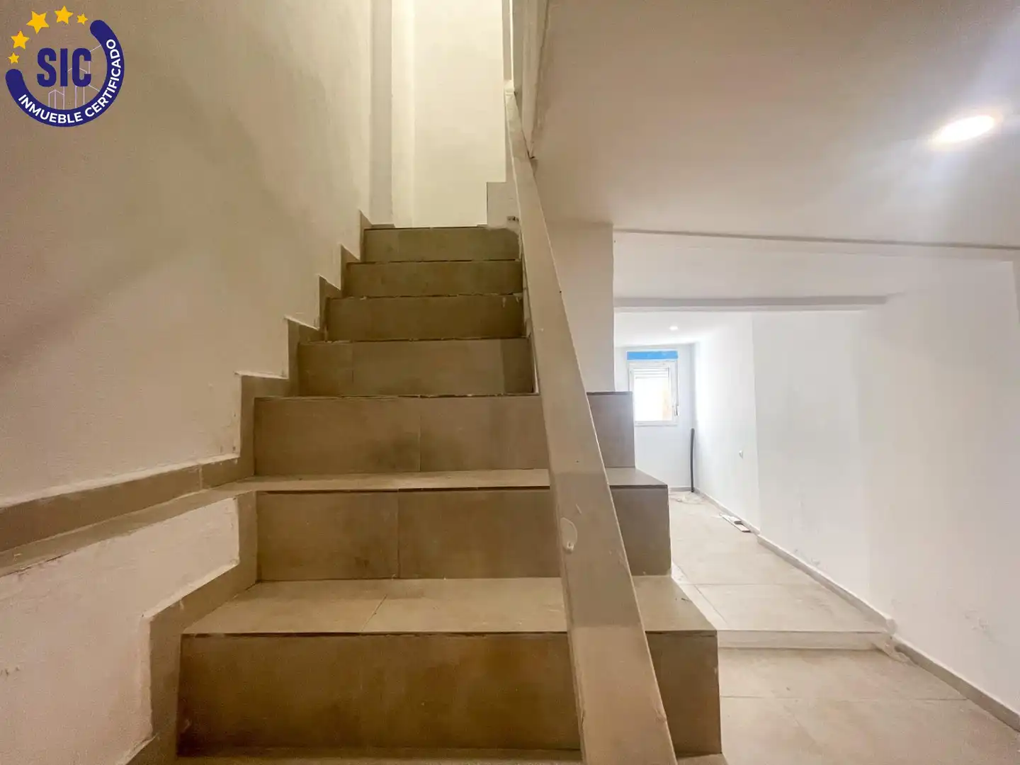 Casa o xalet en venda en Requena amb Balcó