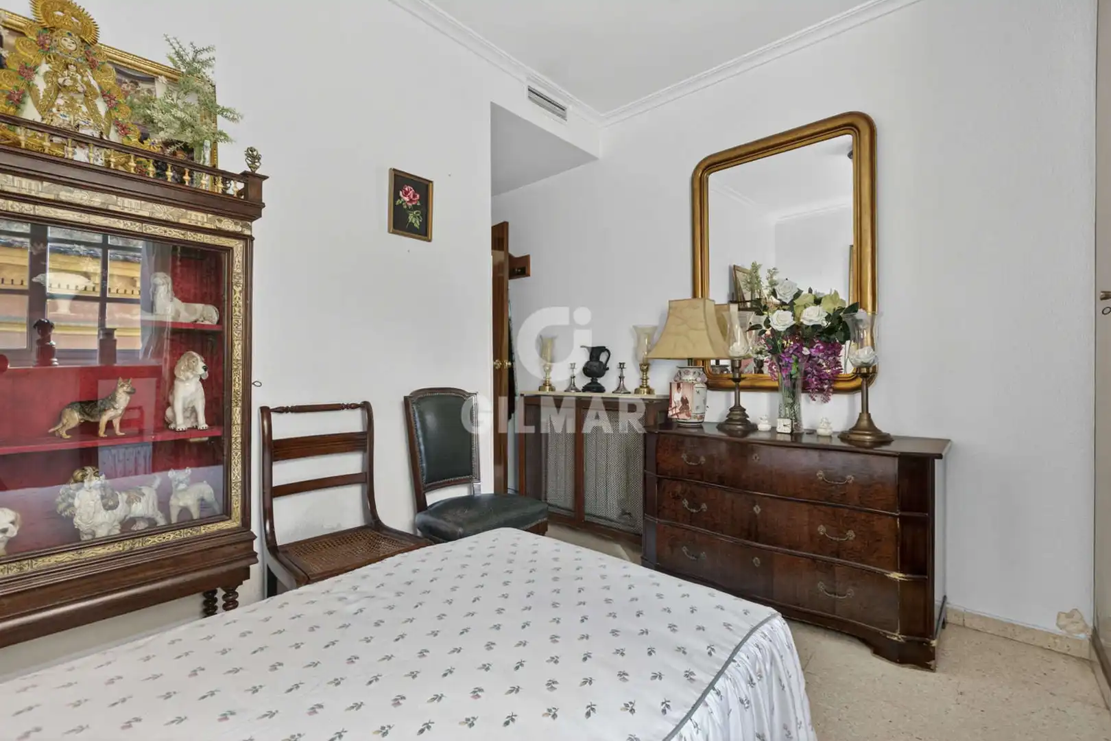 Habitación de Piso en venta en Sevilla con Calefacción y Balcón
