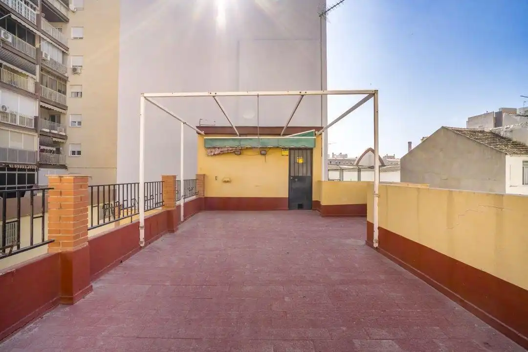 Haus zum Verkauf in Calle LUCHANA, imagen 4