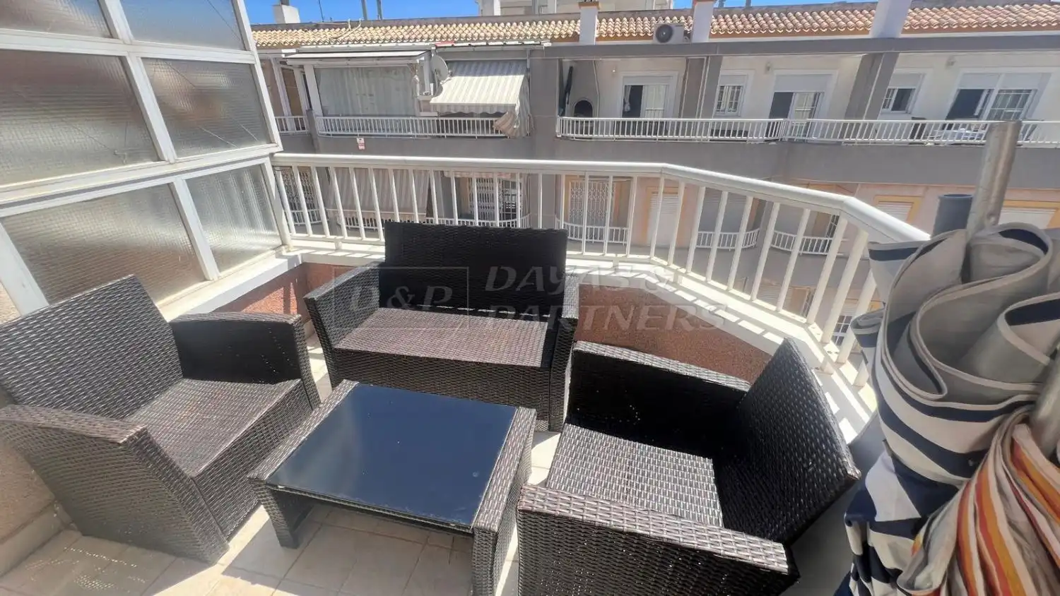 Apartament amb ascensor en venda a Mar Báltico 63, imagen 2