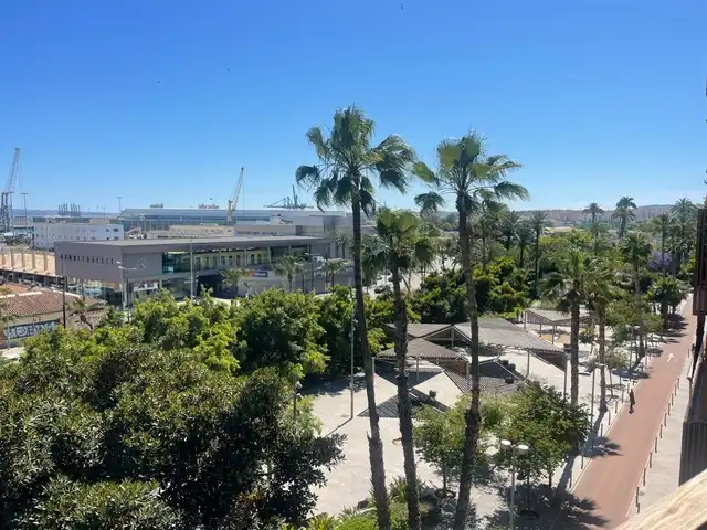 Vista exterior de Pis de lloguer en Alicante / Alacant amb Aire condicionat, Calefacció i Moblat