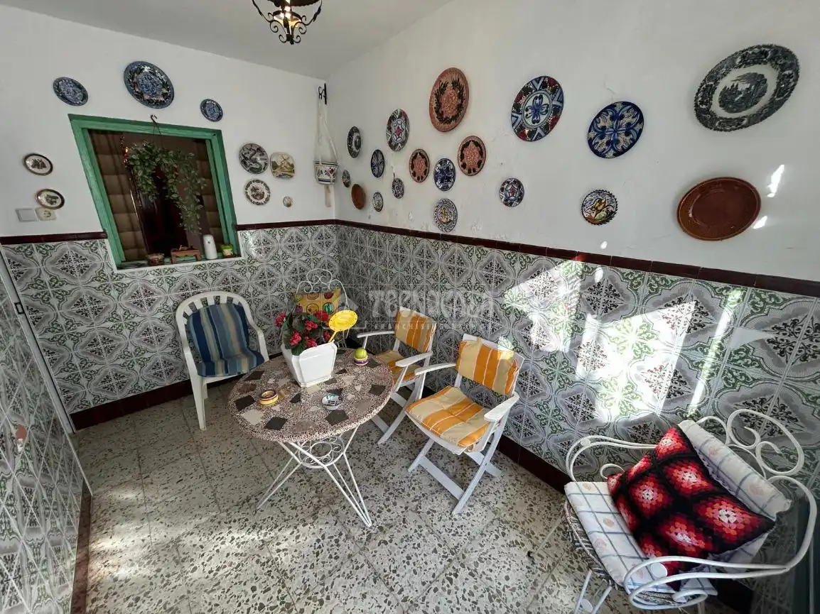 Casa adosada en venta en Antequera con Terraza