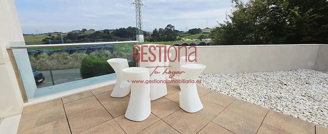 Terrace of Houses for sale in Santa Cruz de Bezana  with Private garden, Terrace and Furnished