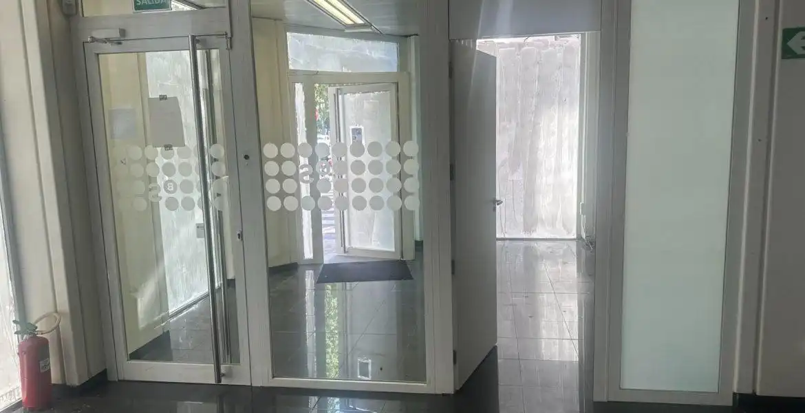 Local commercial à louer à Avenida Primo de Rivera 19, imagen 5