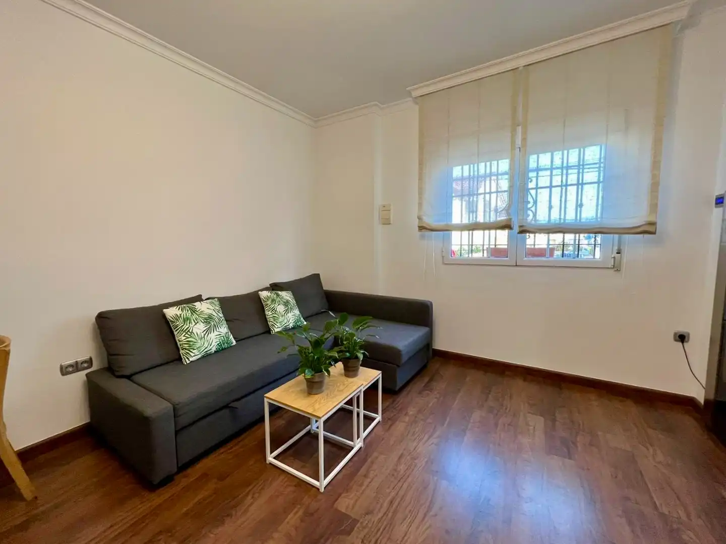 Flat with lift to rent in Avenida de Poniente 50, imagen 3