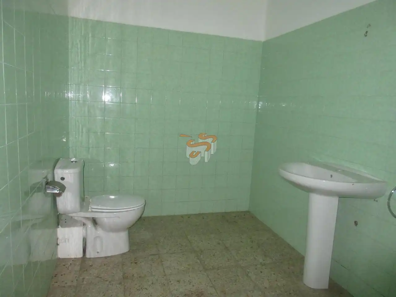 Bany de Nau industrial en venda en Narón