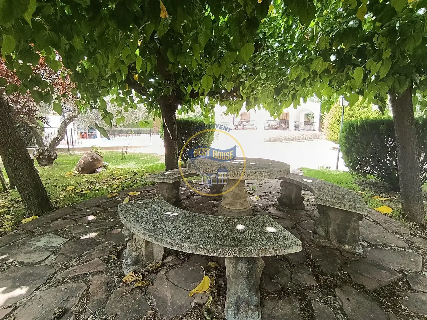 Terrassa de Casa o xalet en venda en Ontinyent amb Aire condicionat, Calefacció i Jardí privat